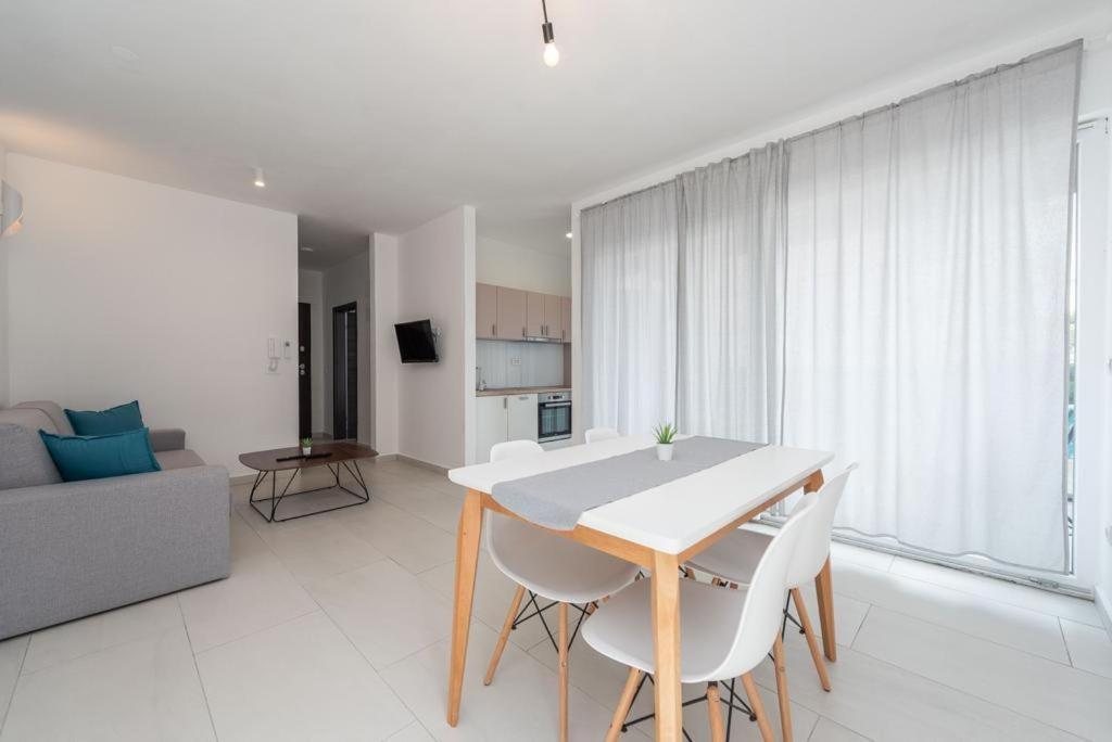 Apartments House Novel Novalja Extérieur photo